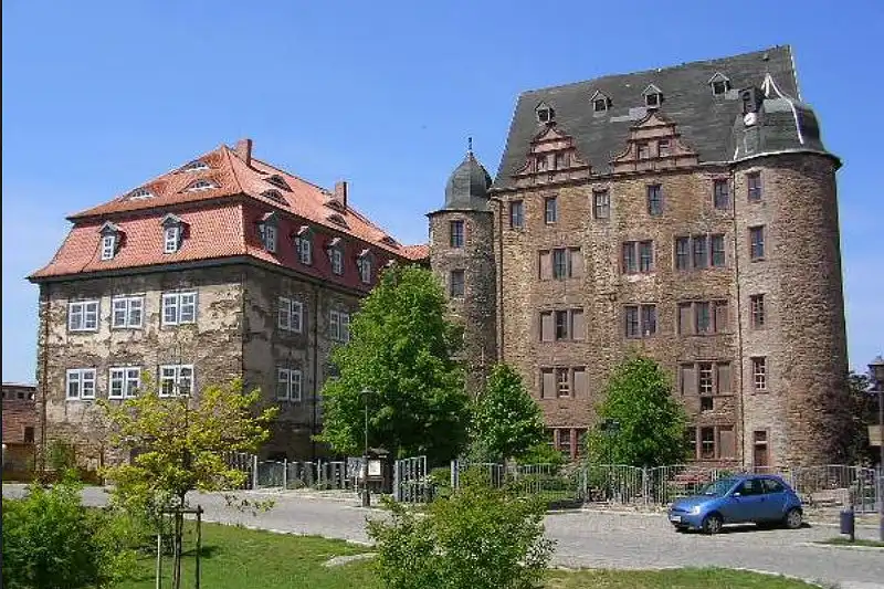 schloss heringen wikimedia cc gfhund