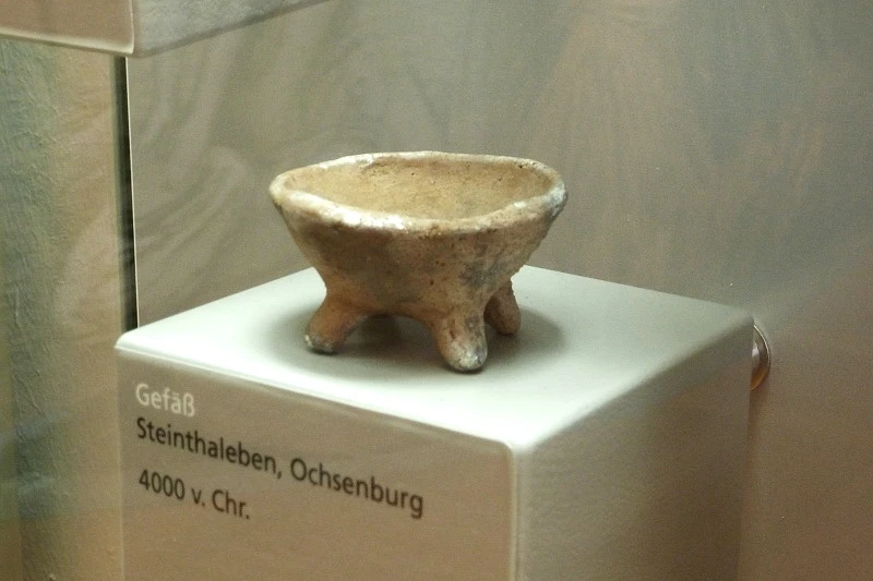 jungsteinzeit gefaess